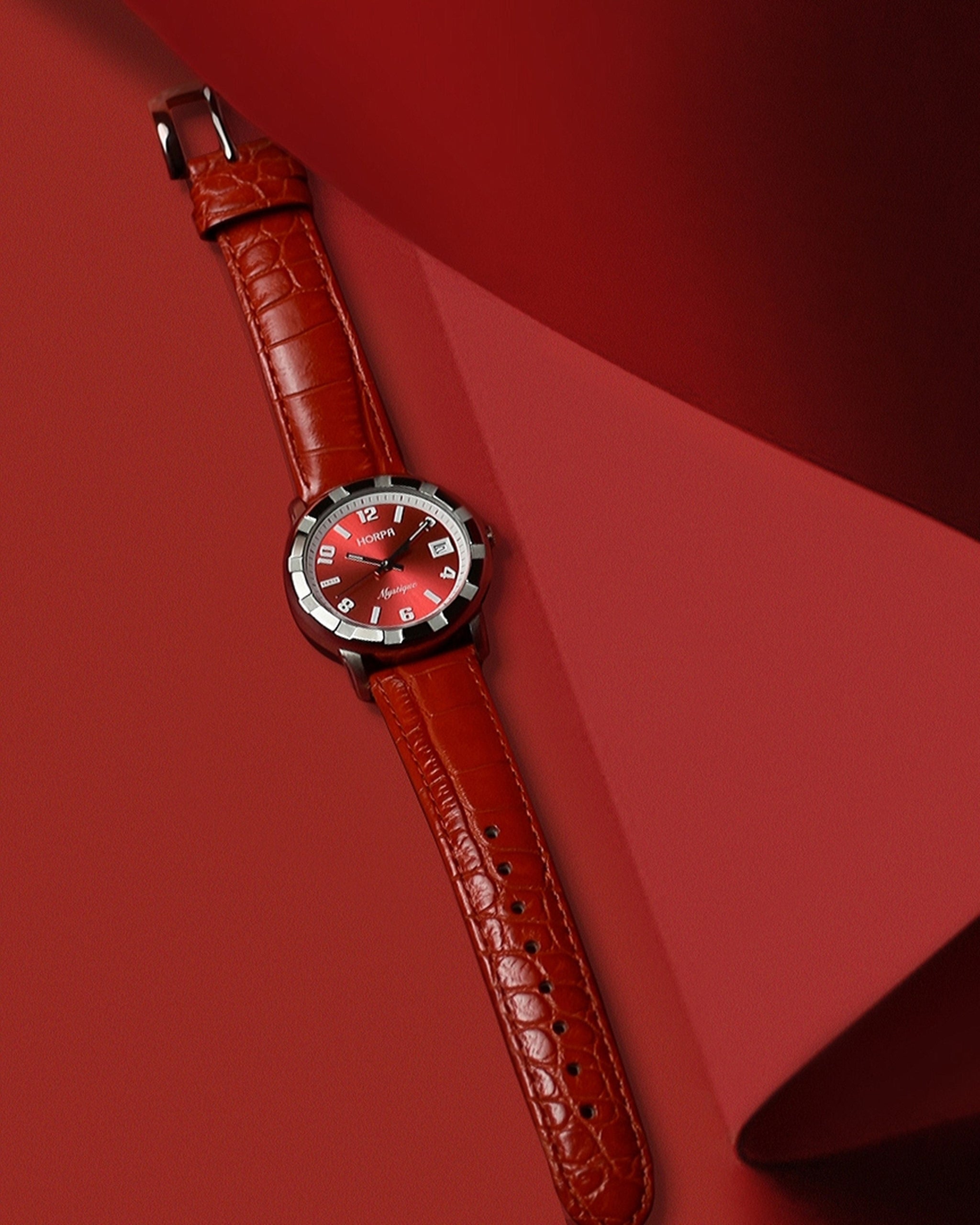 Horpa MYSTIQUE Red Velvet: Women's Trendy Red Dial Watch